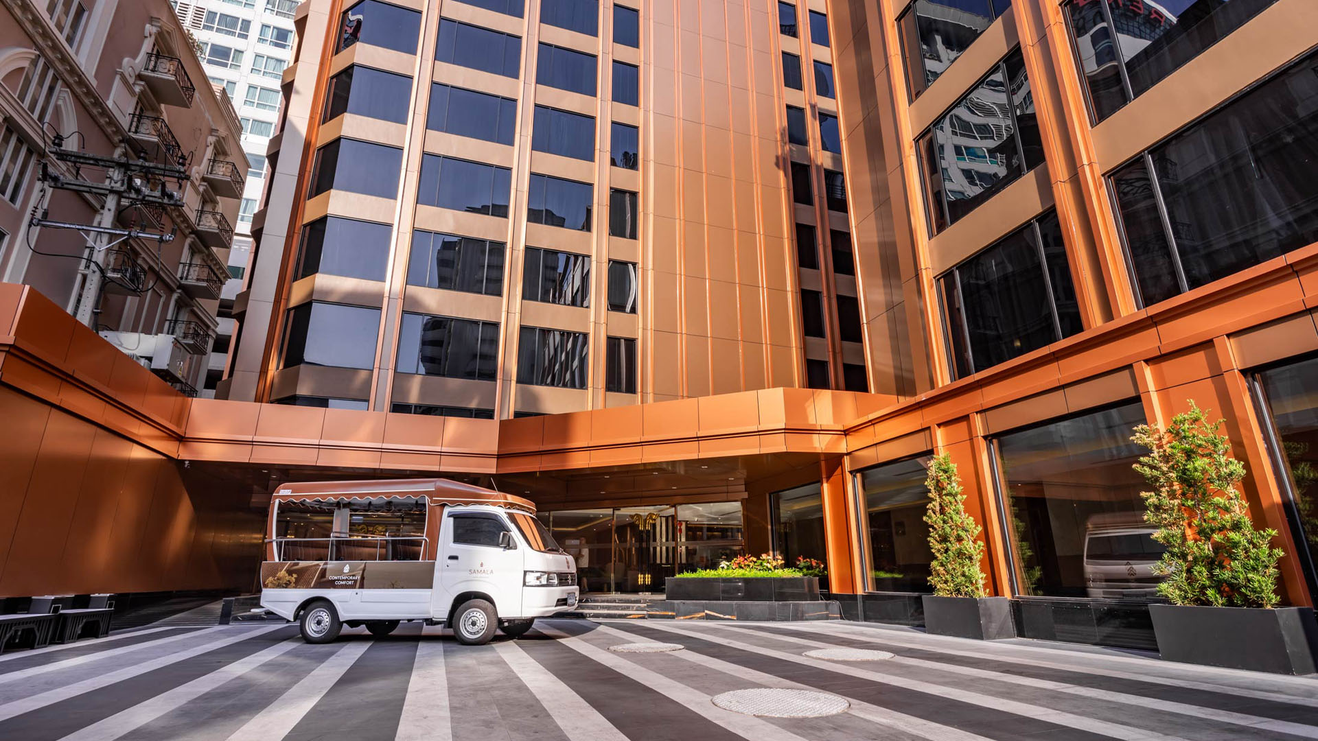 Your Unforgettable Sukhumvit Journey Awaits